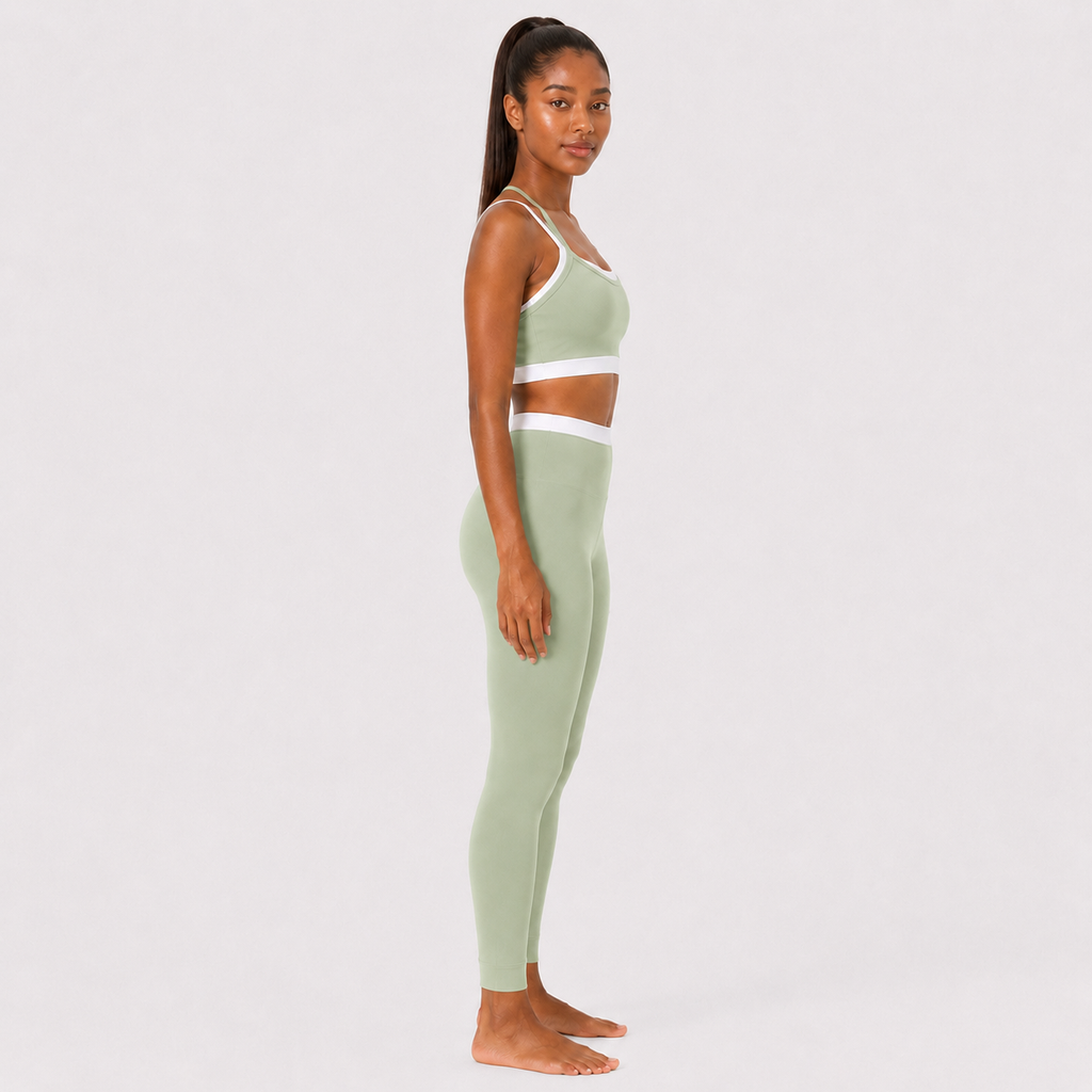 Light fruit green__04_front-detail | Close-up front view of the layered sports bra in Light Fruit Green