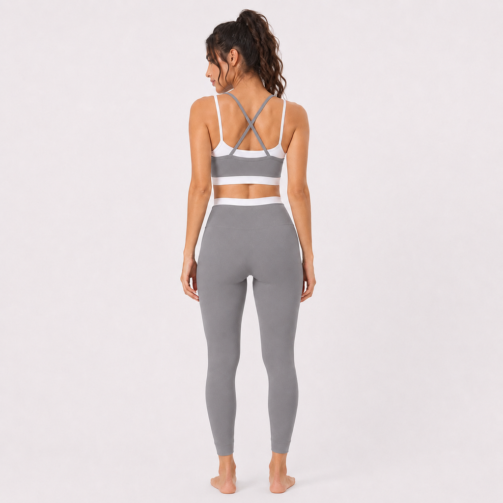 Tao gray__06_stretch | Close-up showing the stretch waistband of the Tao Gray leggings