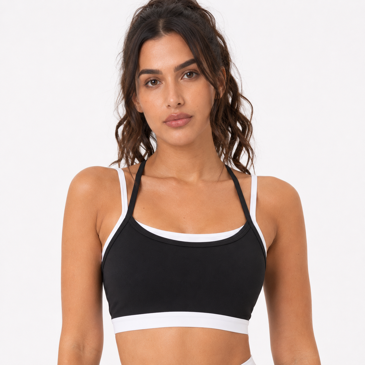 Senior black__06_stretch | Close-up showing the stretch waistband of the black leggings
